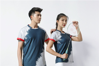 Ropa de tenis de entrenamiento moderna 100% poliéster